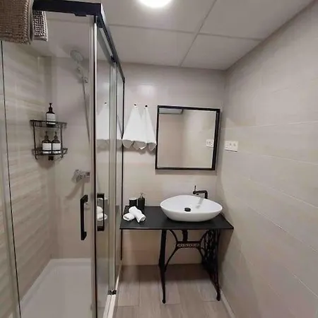 Cozy Apartment Malaga