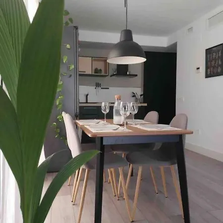 Cozy Apartment Malaga